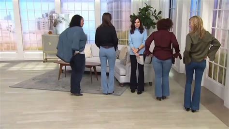 Qvc Model Deanna In Jeans Youtube