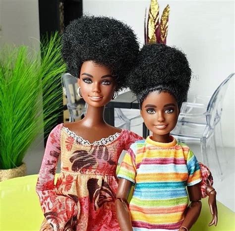 Dolls Barbies Negra Sisters In 2020 Beautiful Barbie Dolls Black Barbie Barbie Hair