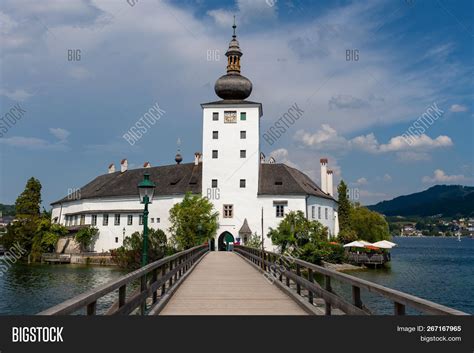 Gmunden Schloss Ort Image And Photo Free Trial Bigstock