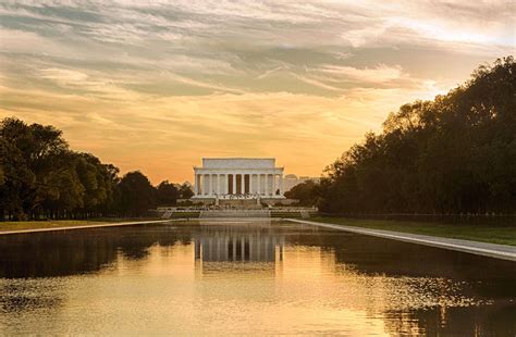 A Walking Tour Of Monuments And Memorials In Washington Dc