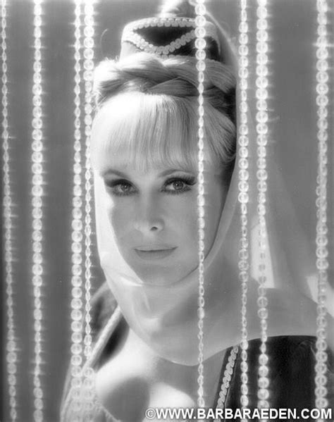 Barbara Eden In ‘i Dream Of Jeannie’ Classic Tv Classic Beauty Timeless Beauty Tv Stars
