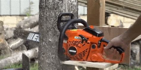 How do you tell the size of a chainsaw? A Brilliant DIY Solution for Chainsawing Logs in Half