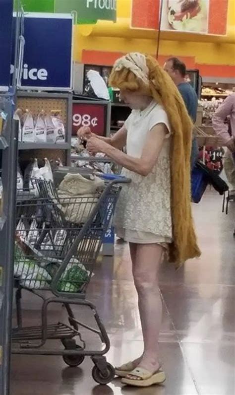 The 35 Funniest People Of Walmart Pictures Of All Time Page 5 Of 5 Drollfeed