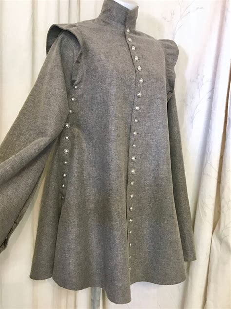 1600 S Style Cloak Musketeer Cape In Grey Wool Fully Etsy