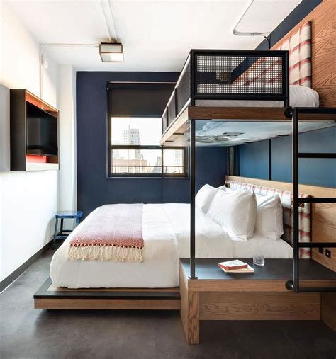 Luxury Hotels With Bunk Beds Are Seriously Trending Heres Why Bunk Bed Rooms Hostel Room