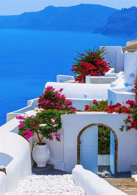 Santorini Greece Beautiful And Interesting Destinations