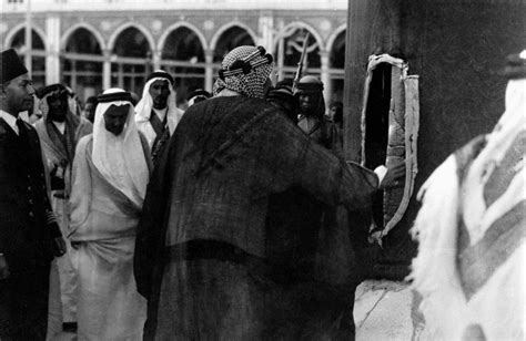 260 Rare Photographs Of Saudi Arabias Founding King Can Be Found In This Place Al Arabiya English