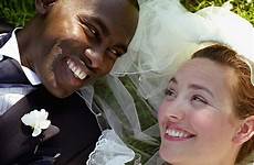 interracial coppia nigeriana miste coppie parejas dating couple italo raza excepto funerales niega distinta estadounidense acceso iglesia alg interracialmatch