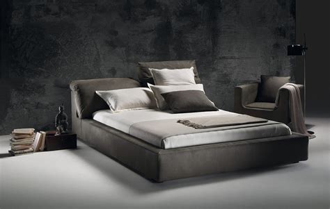 Luxus schlafzimmer sind in italien ebenso keine seltenheit. Ein Design-Traum aus Italien: das Designerbett WILLIAM ...