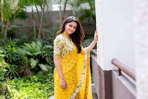 Telugu Beautiful Actress Keerthy Suresh Stills In Transparent Yellow