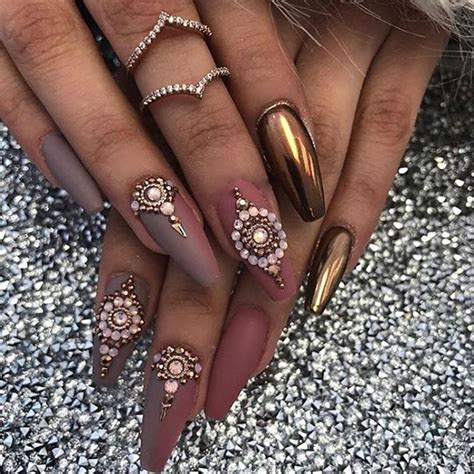 ≡ 15 Best Indian Style Nail Designs You Should Try Right Now 》 Her Beauty
