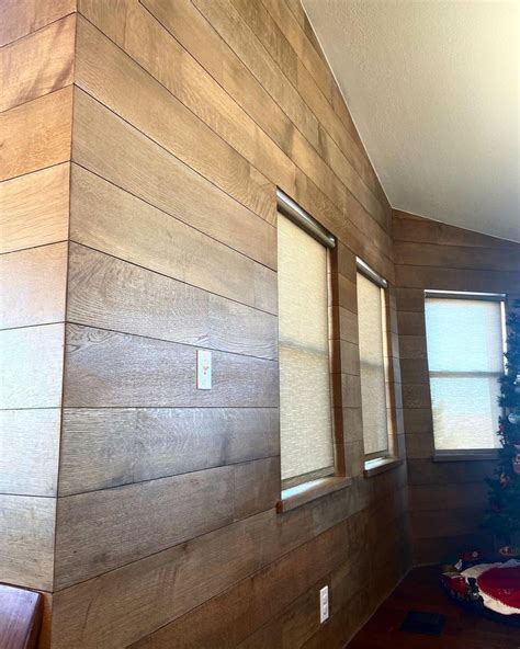 Oak Paneled Wall In 2020 Wall Paneling Oak Panels Home