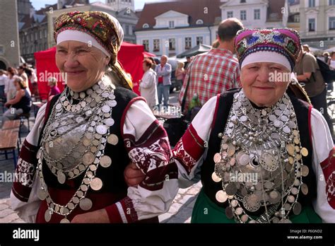 Estonia Tallinn Old Town Raekoja Plats Women Wearing Traditional