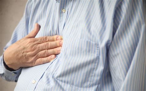Epigastric pain: Causes, treatment, and diagnosis