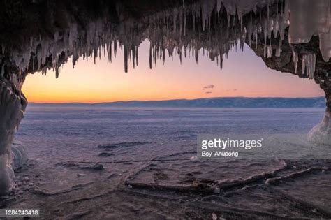 Ice Caves Background Photos And Premium High Res Pictures Getty Images