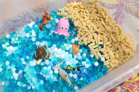 What is the best tablet for me? 10 Awesome Sensory Bins to Create this Summer : Friendship ...