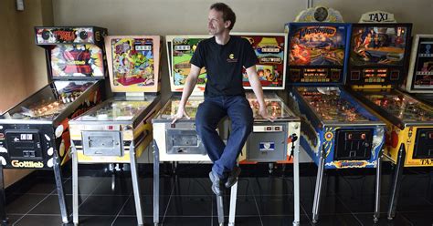 Classic Arcade Games Abound At Hawthorne Njs Billys