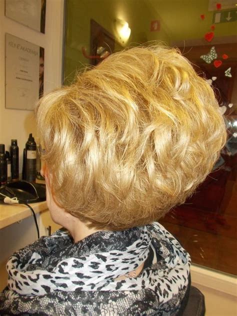 Coiffure Courte Cr Pee Blonde Updo Teased Hair Bouffant Hair Vintage Hairstyles Curled