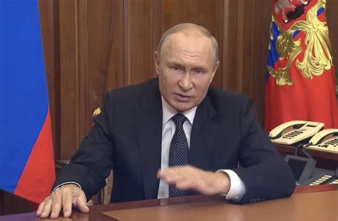 Putins Nuclear Ultimatum Is A Desperate Bid To Freeze A Losing War