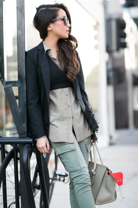 Feminine Military Army Green Cargo Pants Feather Details Wendy S