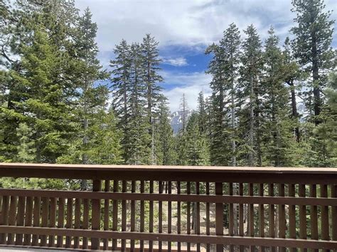 Inside Colin Farrell's luxurious new €1.1m California cabin as star