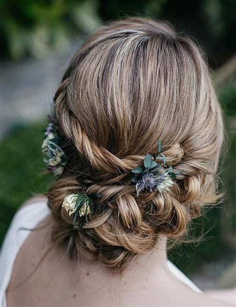 22 Best Hairstyles For Brides With Round Faces Braided Hairstyles