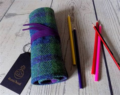 Harris Tweed Pencil Roll T For Artist Or Crafter Supplied Pencil