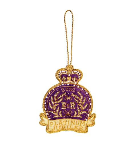 Harrods The Queens Platinum Jubilee Commemorative Crown Decoration