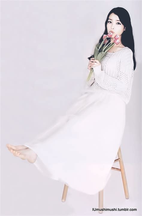 Ji Eun Lees Feet