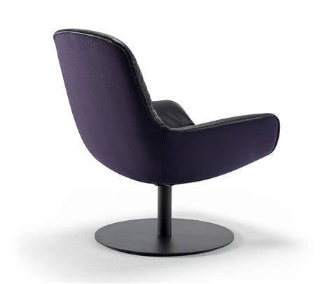 Leya Lounge Chair With Central Leg Architonic