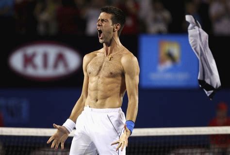 Djokovic Novak Mensurations Taille Et Poids Et Morphotype Fiche Physique De Rêve Physique De Rêve