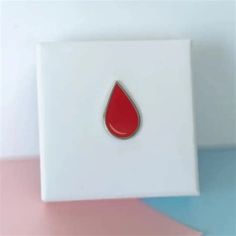 Harong A Drop Of Blood Brooch Enamel Lapel Pin Medical Hematology