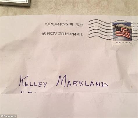 Women Who Weigh 300lbs Should Not Wear Yoga Pants Florida Mom Is Sent Hate Mail By A Stranger