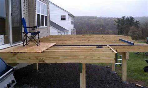 Building a Freestanding Deck