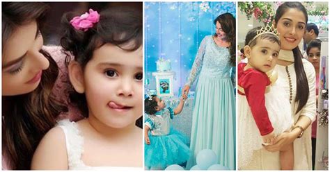 Unique Photo Collection Of Ayeza Khan With Daughter Reviewitpk