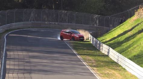 Ford Fiesta St Driver Crashes In Nurburgring Dust Stom Hits Barrier