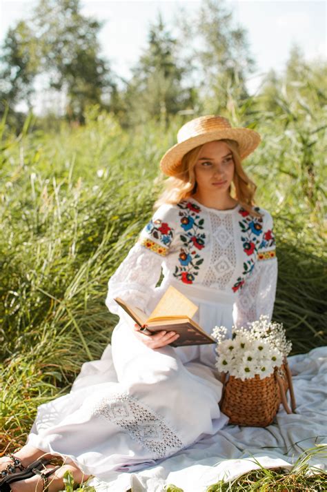 Ukrainian wedding dress folk traditional embroidery hungarian | Etsy