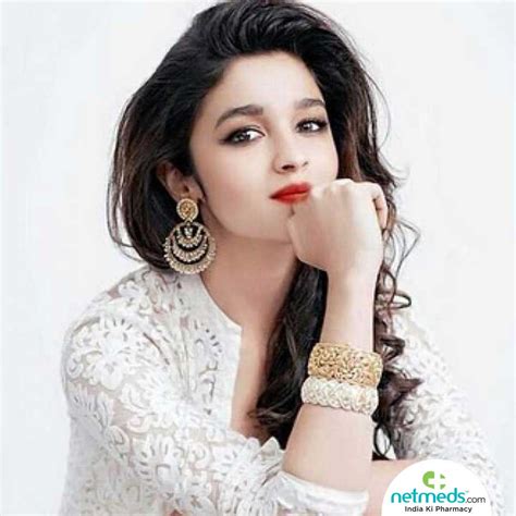 5 Ways To Look Effortlessly Beautiful Like Alia Bhatt