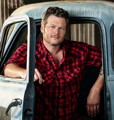 blake shelton no literally anyone else should have been the sexiest man alive