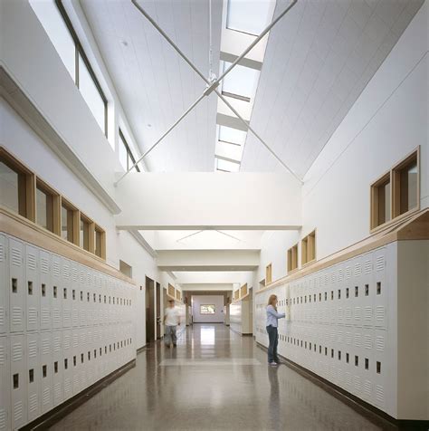 Clackamas High School School Interior Architect