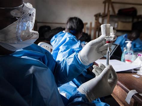 Cumulatively, 23 cases of evd had been notified, including 16 confirmed and 7. WHO sets up global stockpile of Ebola vaccines