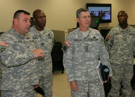 Tradocs New Deputy Cg Makes First Visit To Fort Sill Article The