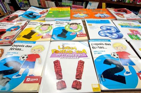 Maybe you would like to learn more about one of these? Preço dos manuais escolares congelado no próximo ano - JN