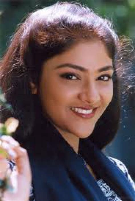 Tamil Hot Actress Hot Scene Abhirami