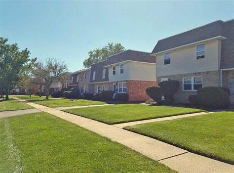 Southwyck Place Apartments Townhomes For Rent Toledo Oh