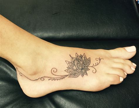 Lotus Flower Foot Tattoo Tattoo Designs Foot Foot Tattoos Tattoos