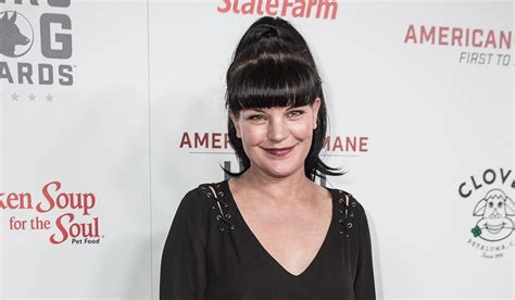 Pauley Perrette Cryptically Tweets About The Real Reason She Quit Ncis Sheknows