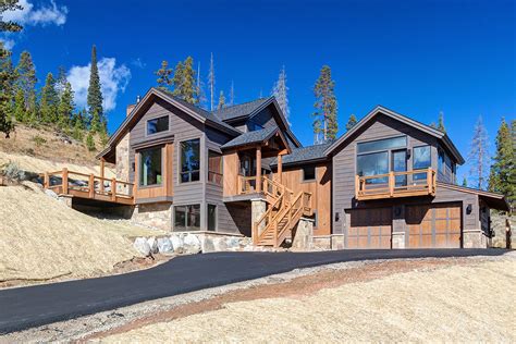 Located on a city lot measuring 90 by 110 feet, it is the first home. Highland Meadows | Decker Custom Homes