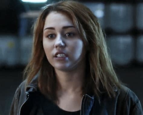 Picture Of Miley Cyrus In So Undercover Miley Cyrus 1358931660