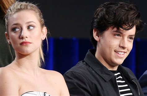 Lili Reinhart And Cole Sprouse Are Vacationing Together In Hawaii Right